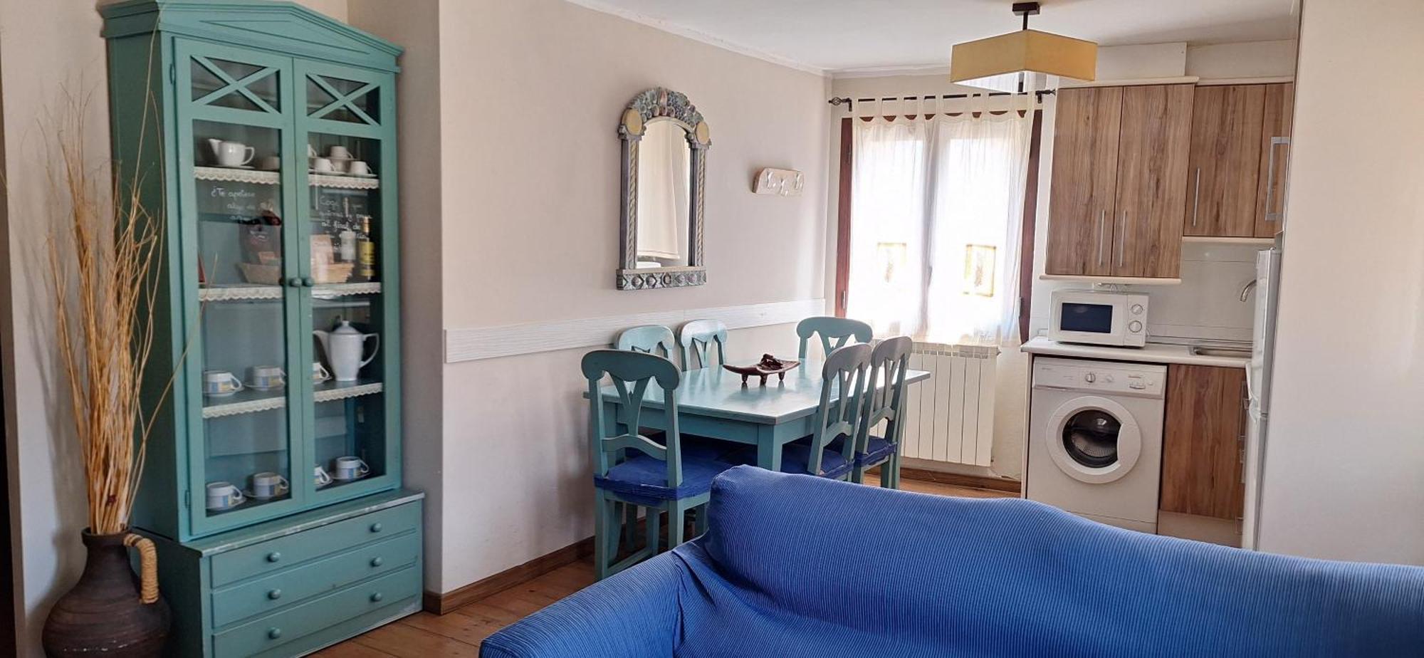 Apartamentos Turisticos Batlle Laspaules Bagian luar foto