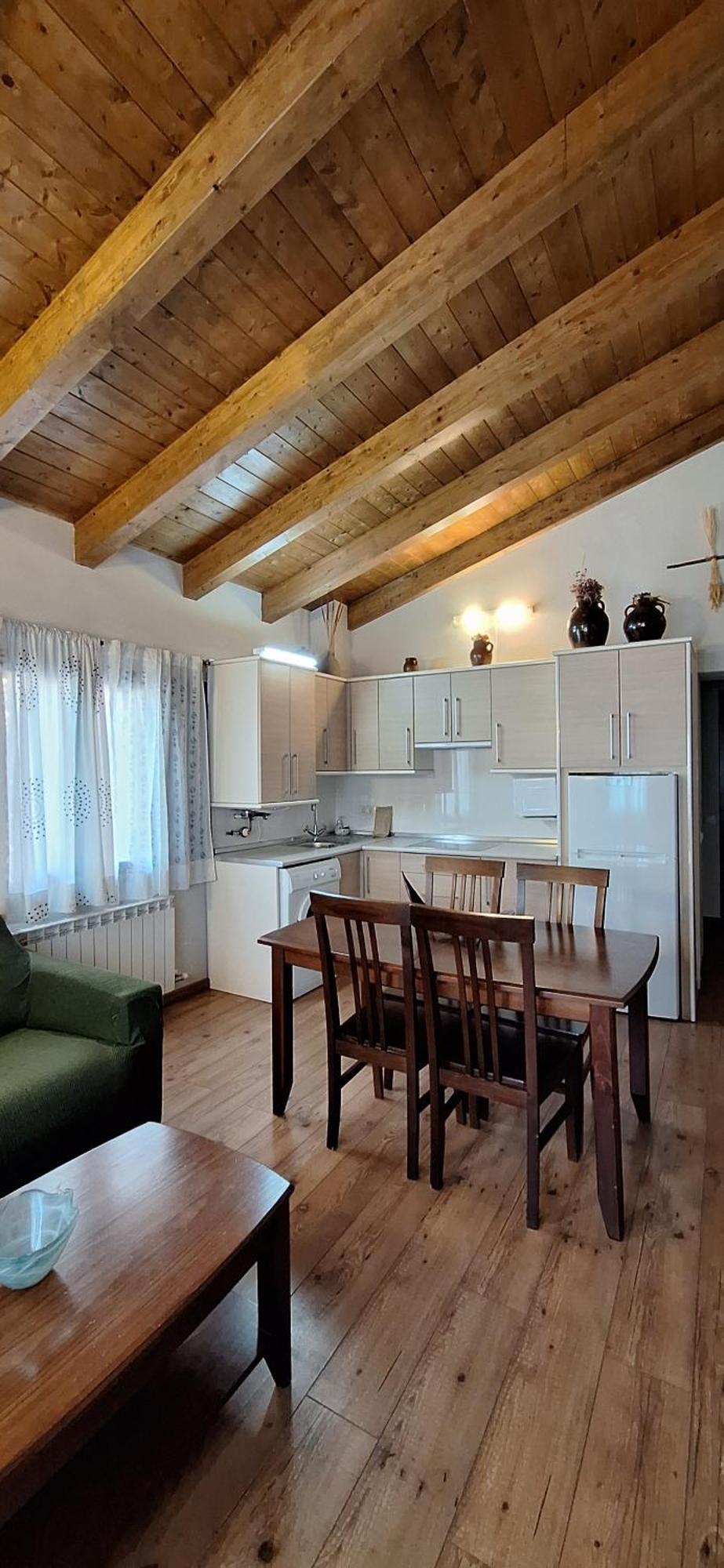 Apartamentos Turisticos Batlle Laspaules Bagian luar foto